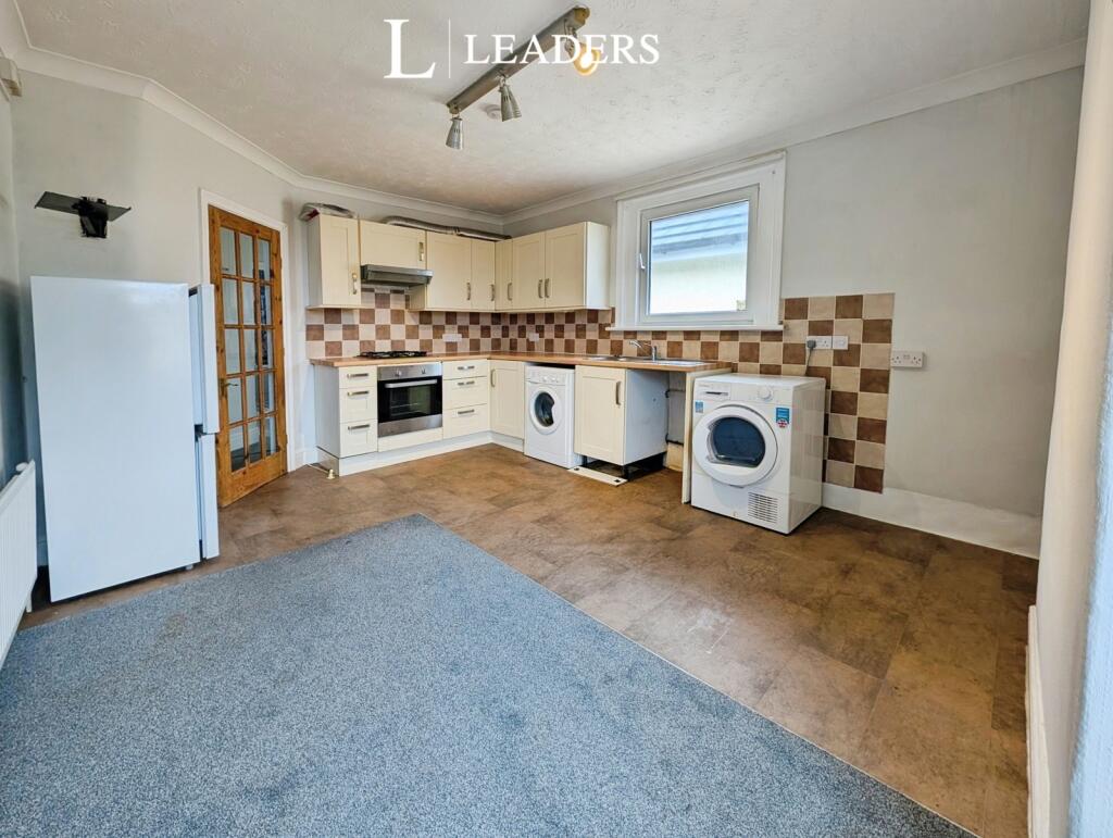 Apartment in Southampton, St James - View 5
