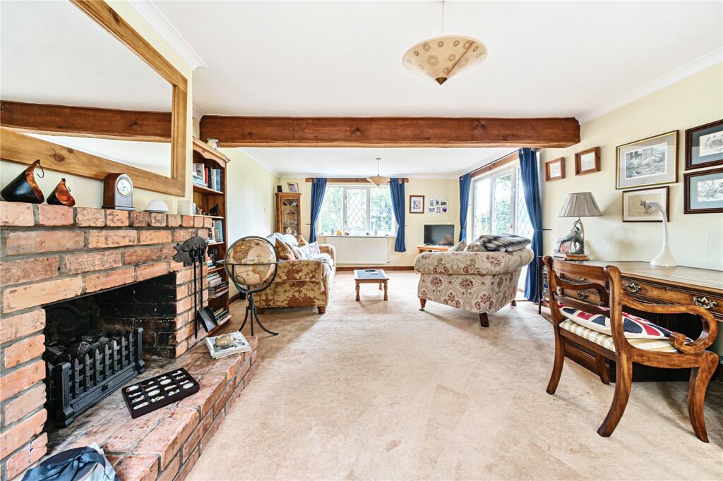 Flaxlands, Royal Wootton Bassett, Swindon, Wiltshire, SN4 photo 4