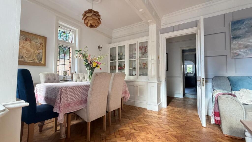 House in Bournemouth, Charminster - More