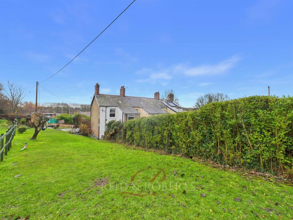 Main image of property: Boot End, Bagillt