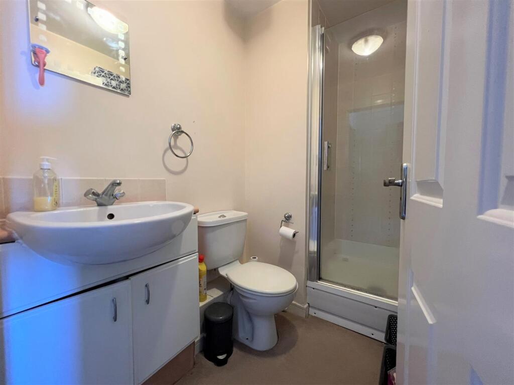 Apartment in Portsmouth - More