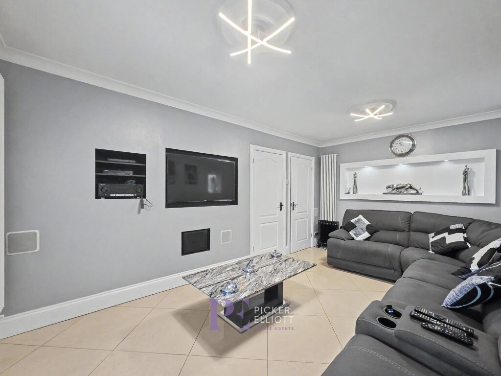 House in Hinckley and Bosworth, Hinckley - View 4