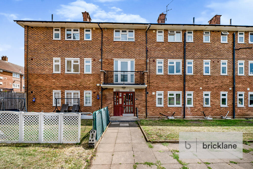 Main image of property: Mungo Park Road, Elm Park, RM13 7PL