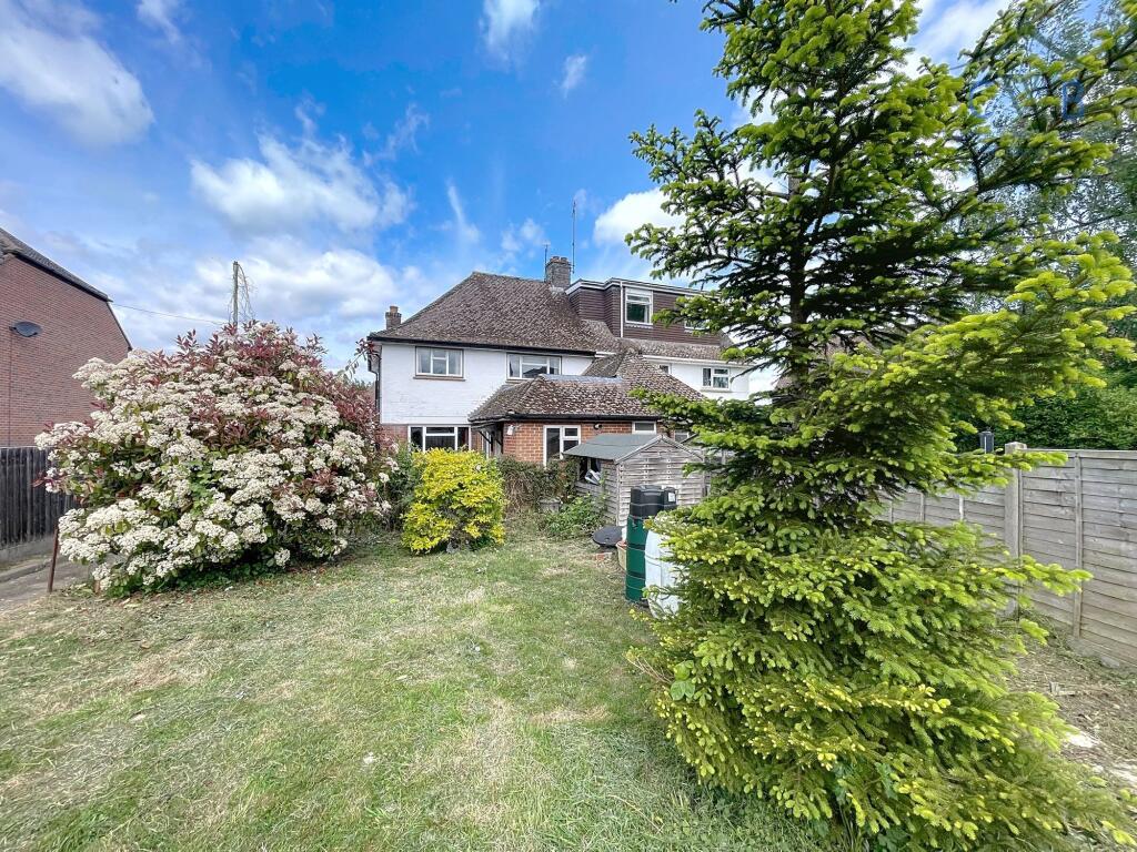 Main image of property: Bishops Close, Nettlestead, ME18