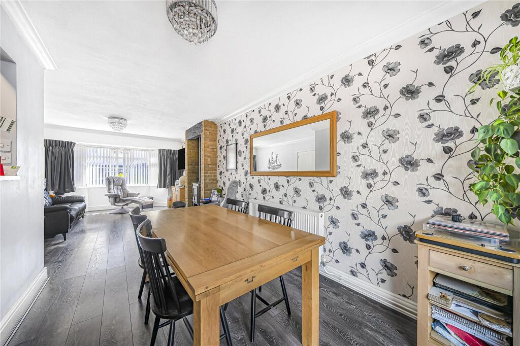 House in Dartford, Heath Side, Wilmington - View 4