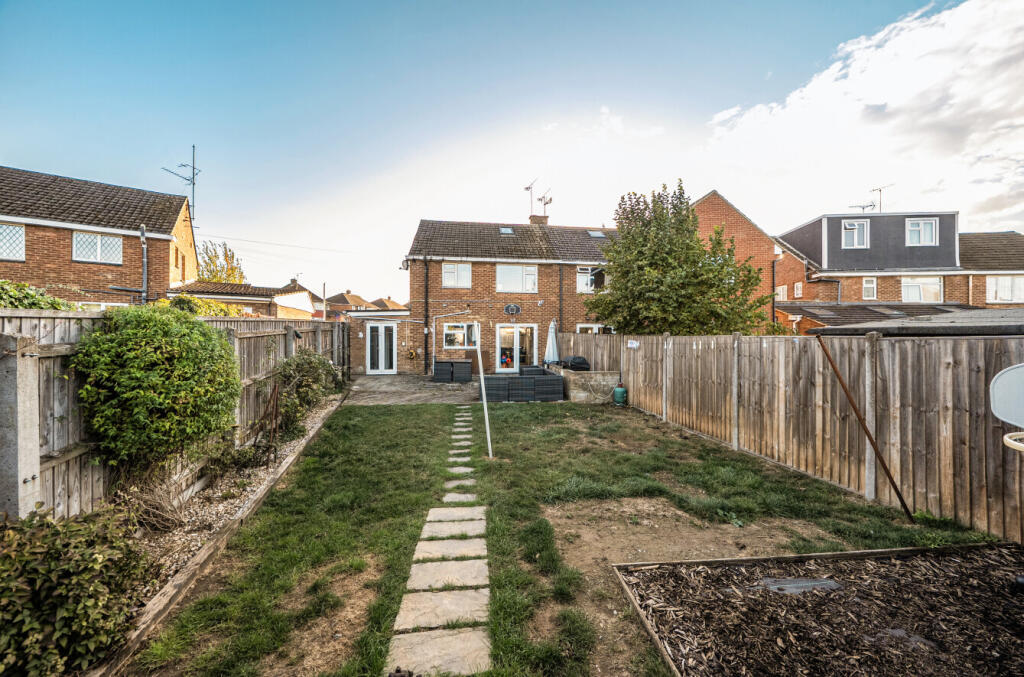 House in Luton - More