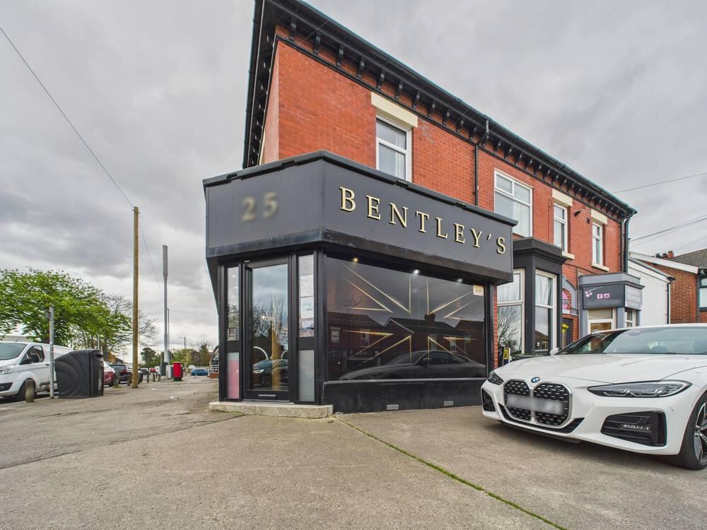 Main image of property: 25 Victoria Road East, Thornton, FY5 5HT