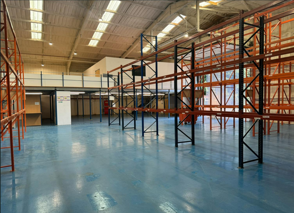 Looking towards Mezz Unit 20.png