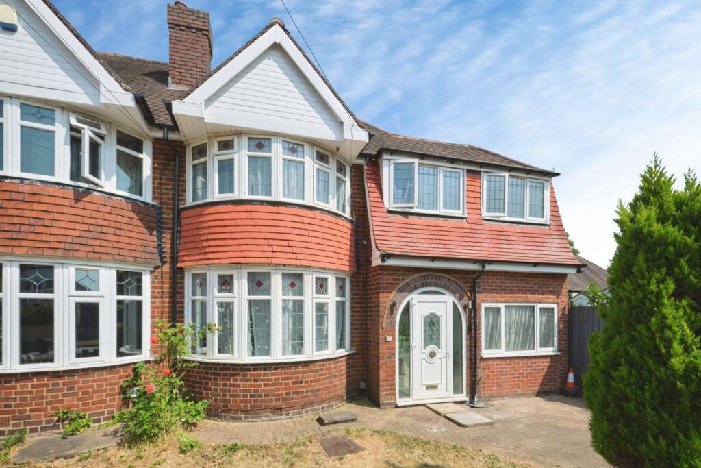 Main image of property: Beachburn Way, Birmingham, B20
