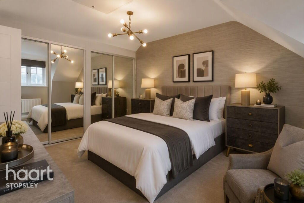 House in Stevenage - View 4