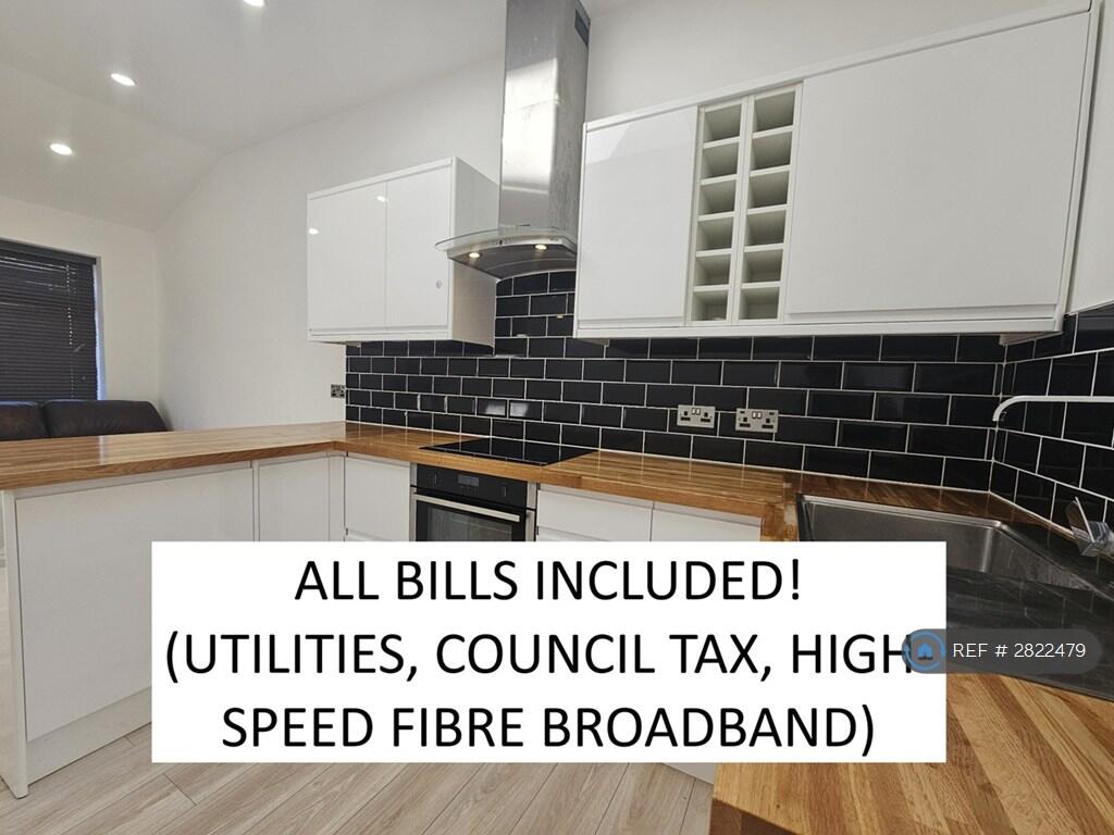 Main image of property: Waterloo Crescent, Wokingham, RG40