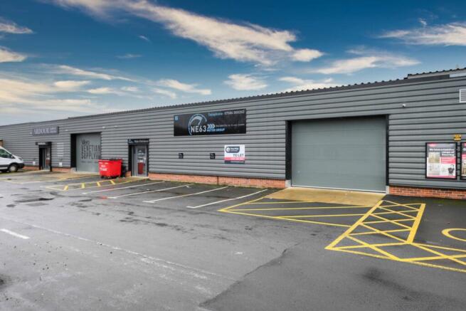 Warehouse &amp; Trade Counter Unit To Let ¿ Ashingt