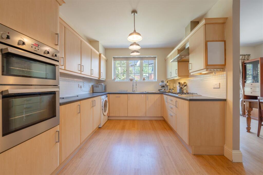 House in Upton, St Crispin's - More
