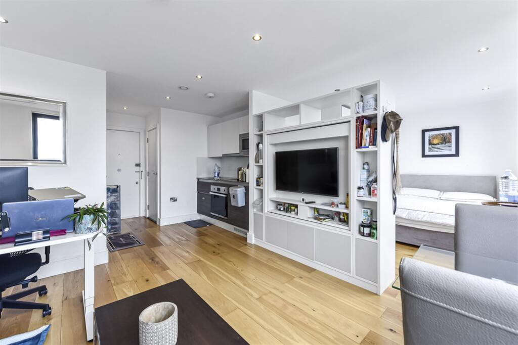 Property photo 8