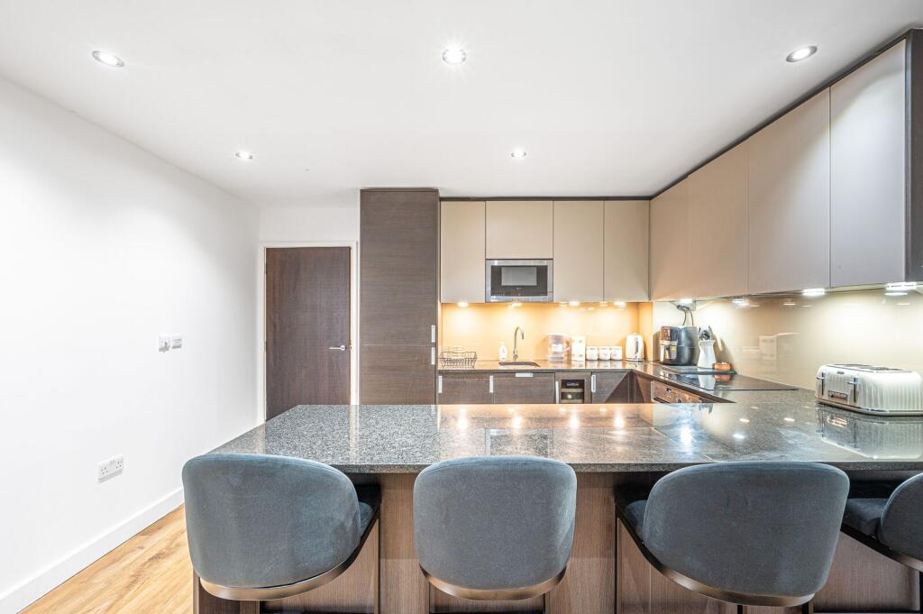 Apartment in London - View 4