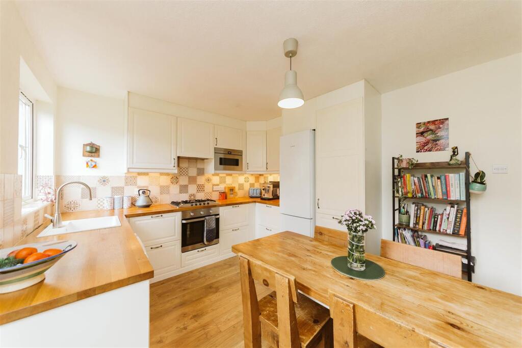 House in Bristol, Manor Farm, Southmead - View 3