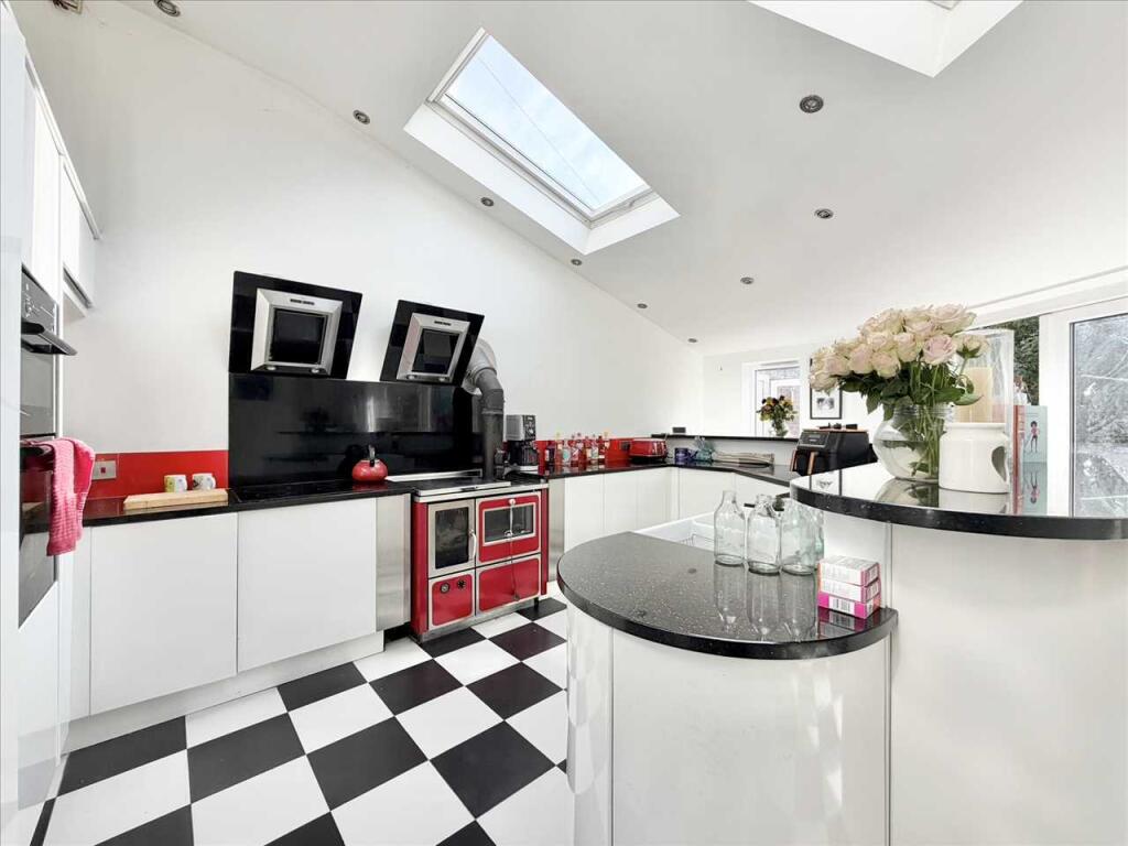 House in Rushcliffe, Bunny - View 4