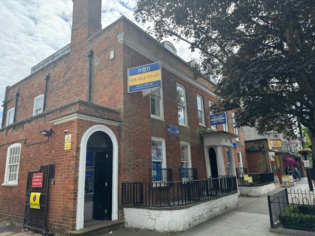Main image of property: 12 High Street, Brentwood, CM14 4AE