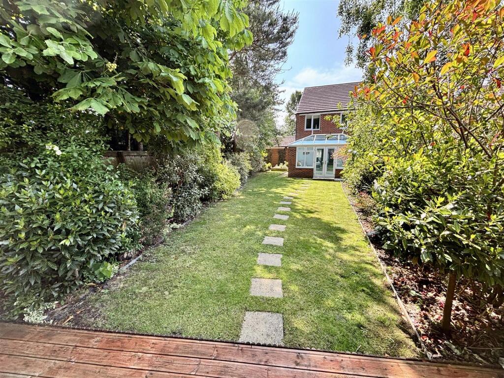 Carlin Close, Bowburn, Durham photo 2