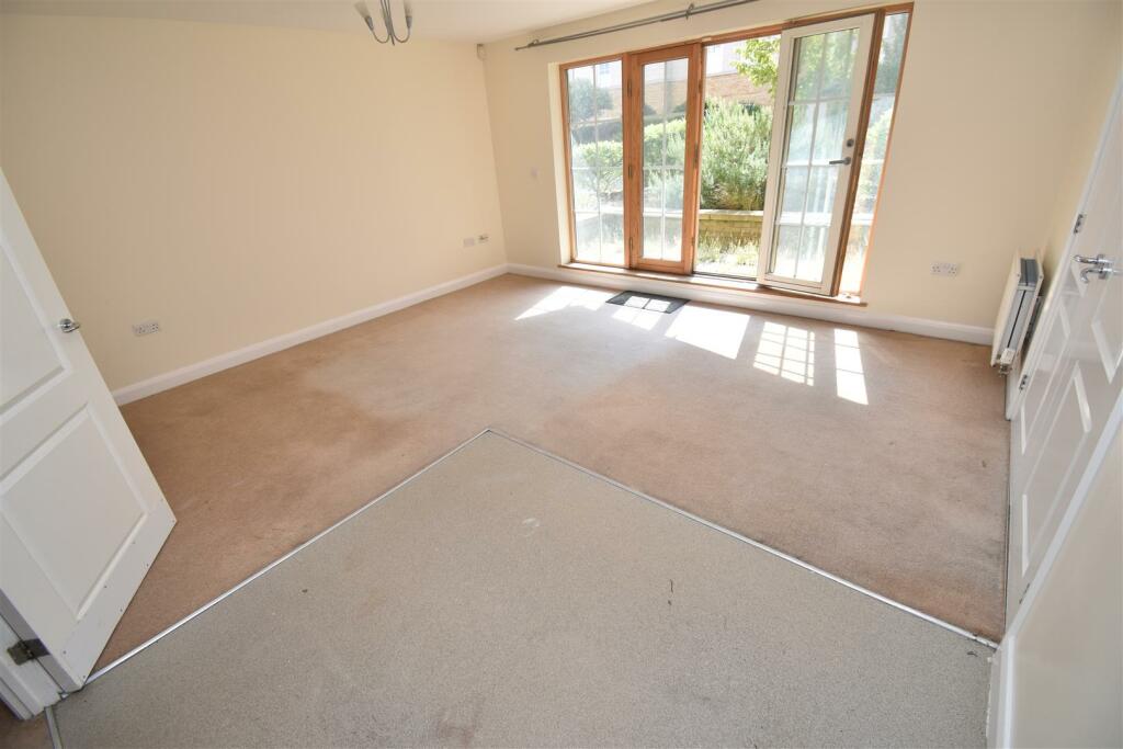 Lower Burlington Road, Portishead. photo 3