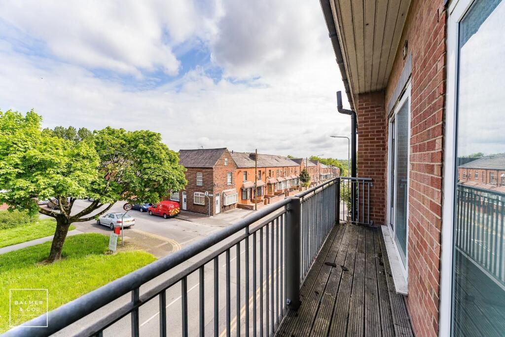 The Wheelgate, Loxham Street, Bolton, BL3 photo 4