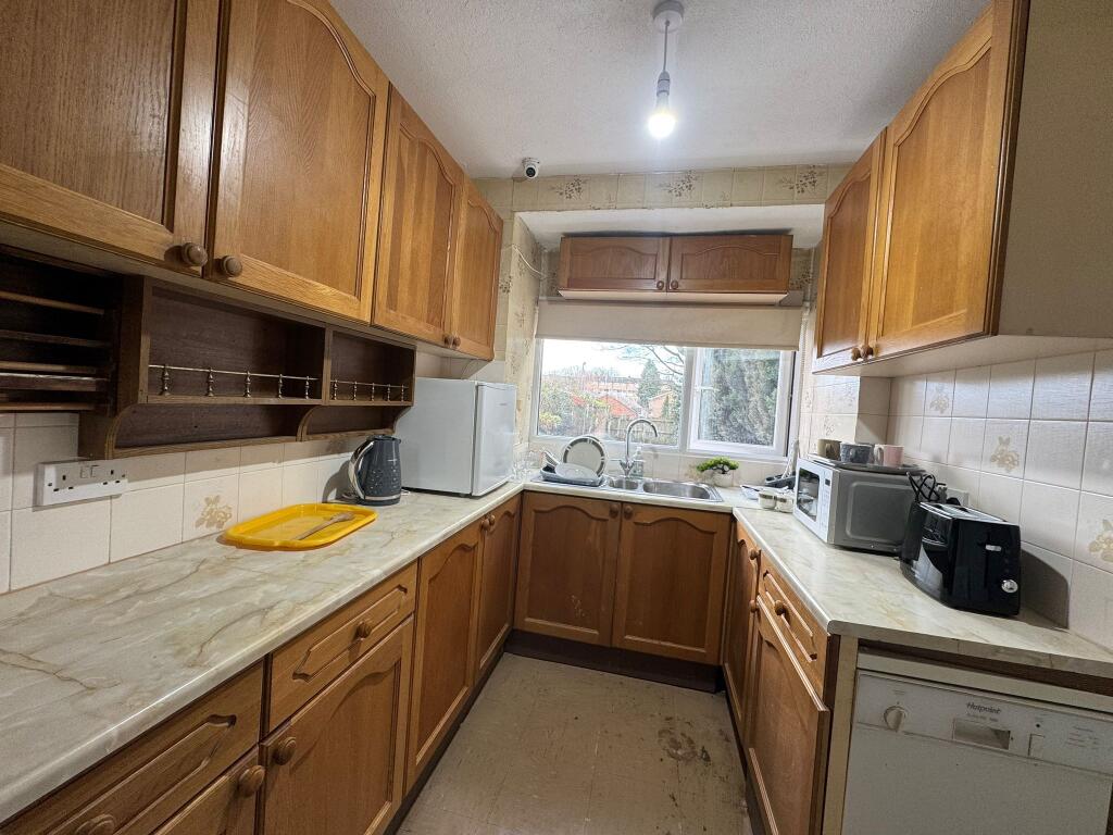 Additional image 7 of Rooms Available In Ryde Park Rd, B45