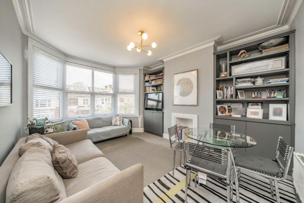 Woodlands Avenue, Finchley - View 2