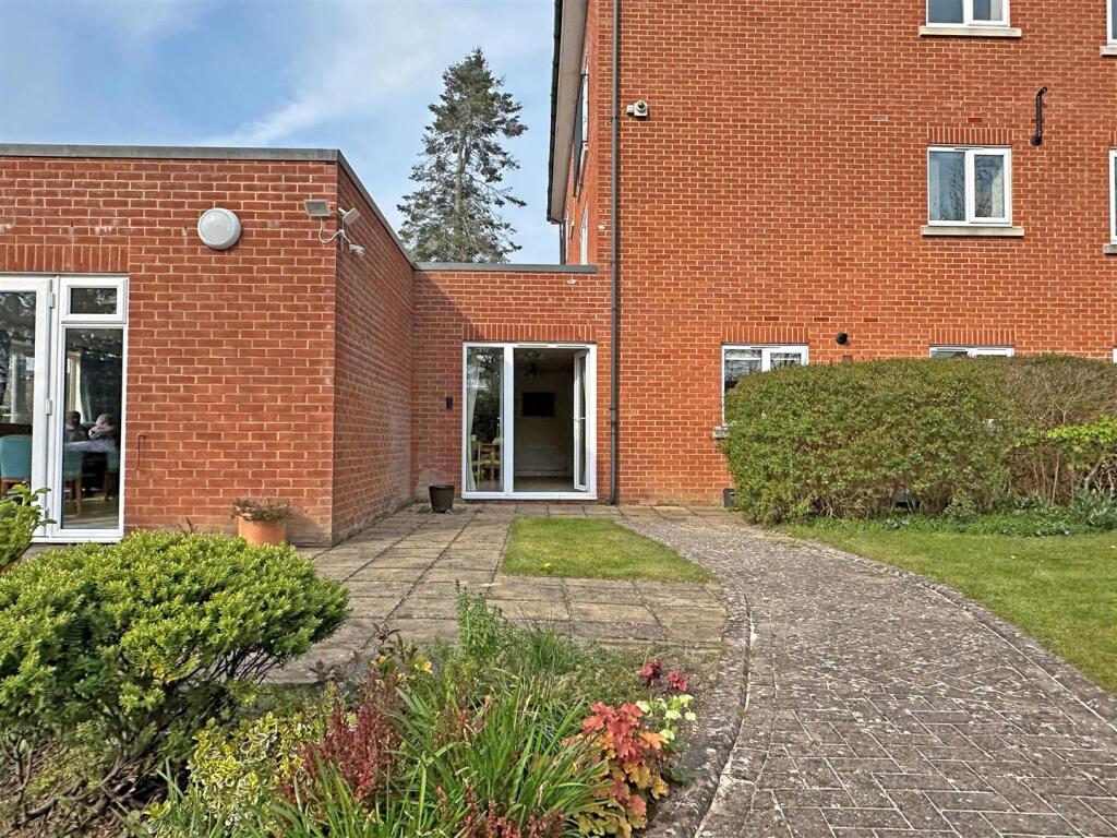 Main image of property: Ladbroke Road, Redhill