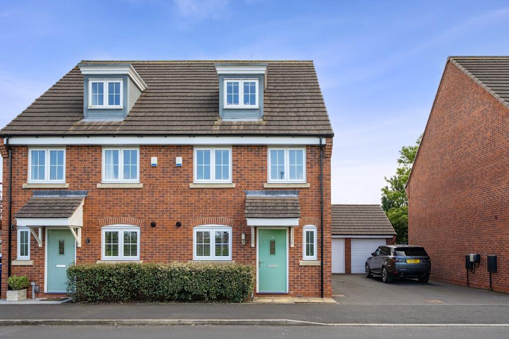 Main image of property: Burnham Road, Wythall, Birmingham, Worcestershire, B47