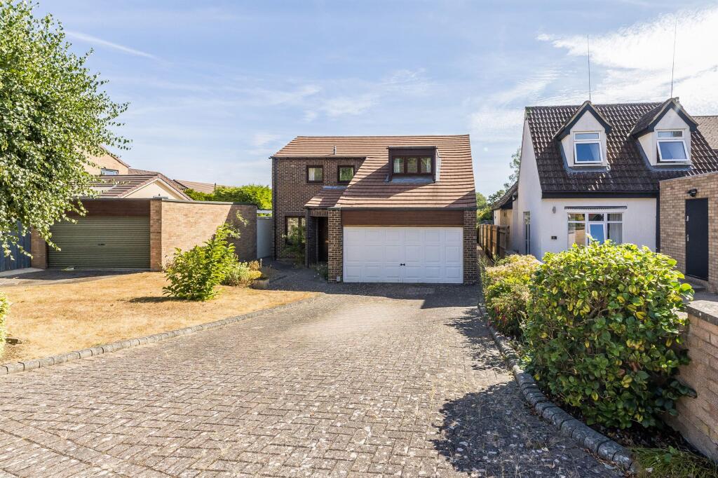Main image of property: Woodcroft, Kennington, OX1