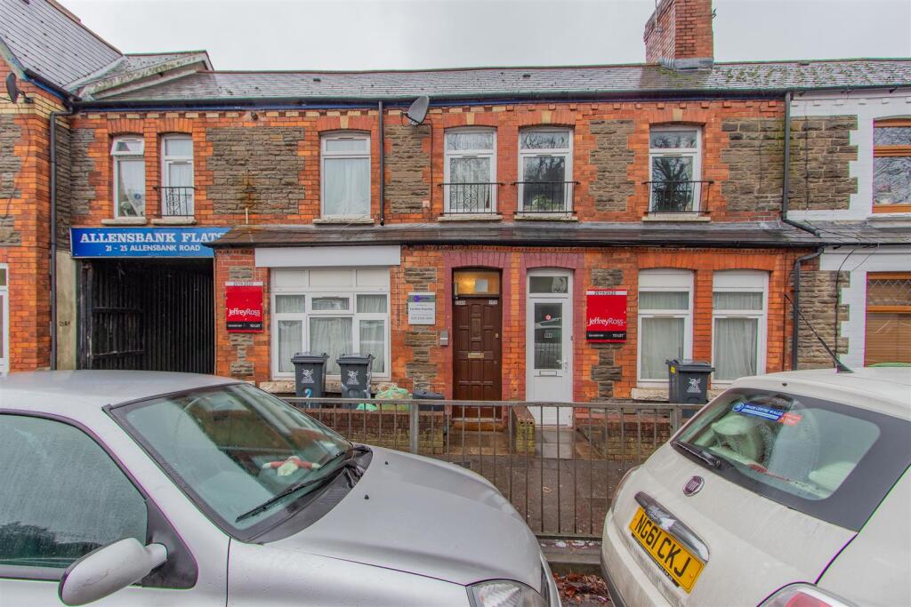 Allensbank Road, Heath - View 5