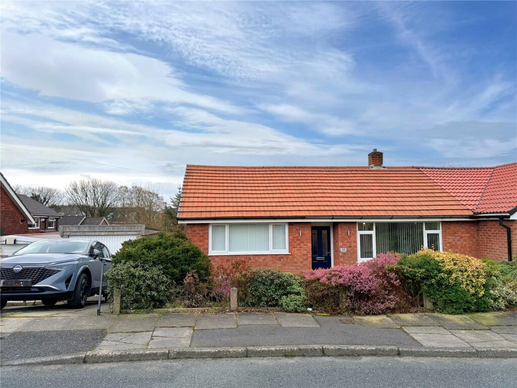 Main image of property: Glamis Avenue, Heywood, Greater Manchester, OL10
