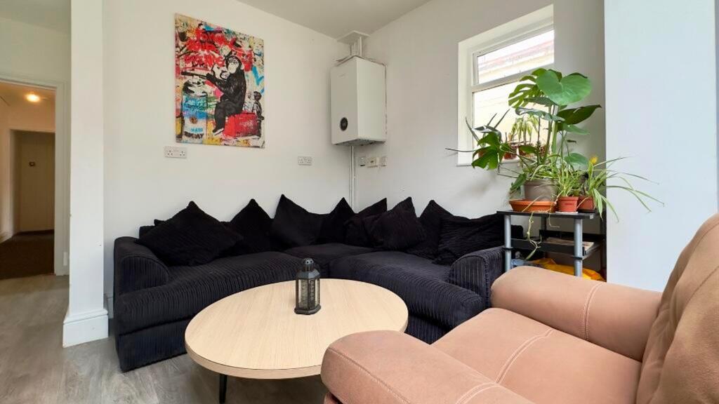 Main image of property: Fishponds Road, Fishponds, BS16