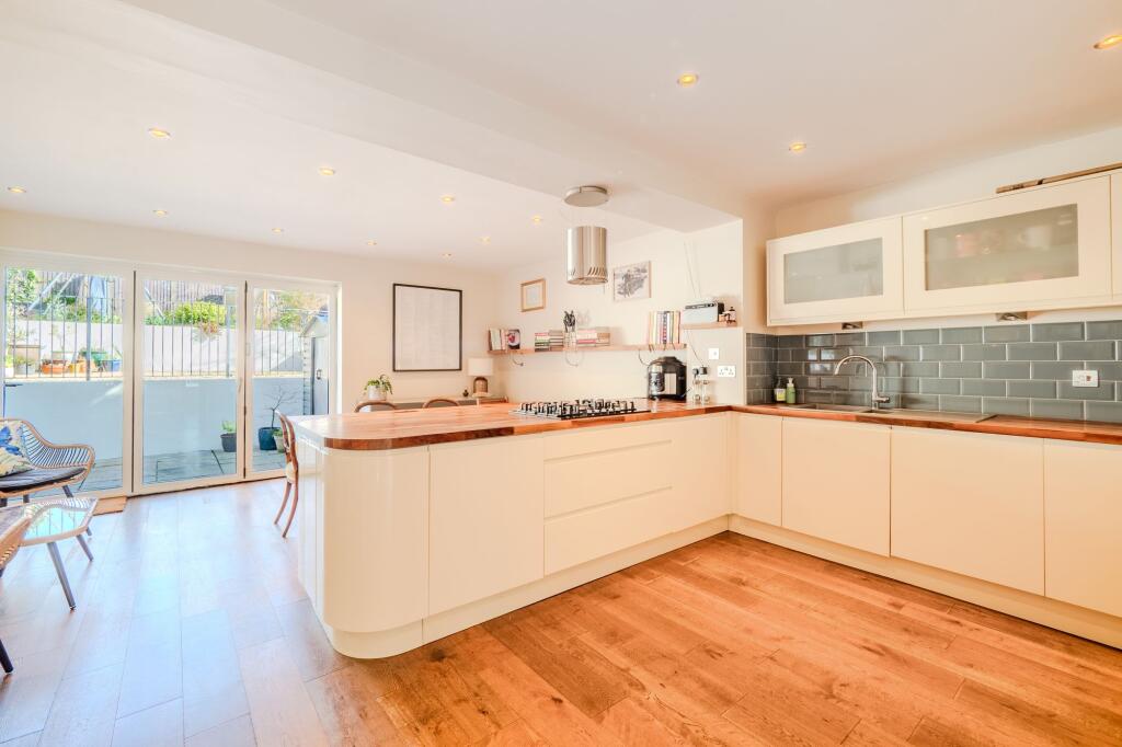 House in Bristol - View 3