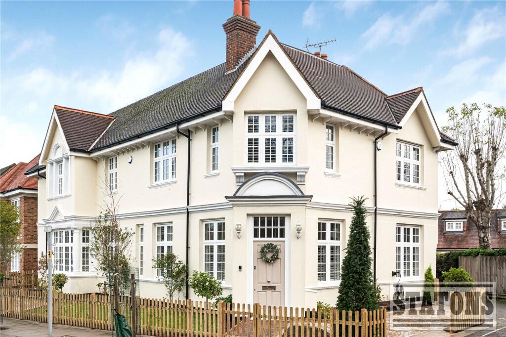 Main image of property: Hadley Highstone, Barnet, EN5