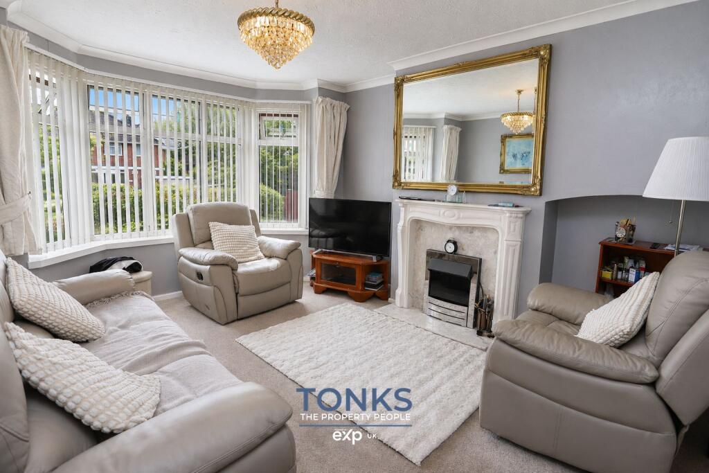 House in Dudley, West Midlands - View 3