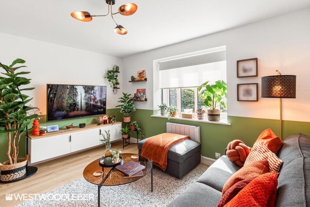 Main image of property: High Road, Broxbourne