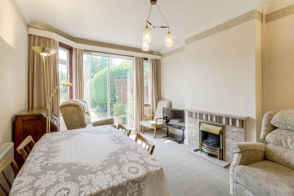 House in Milton Keynes, Hodge Lea, Wolverton and Greenleys - More