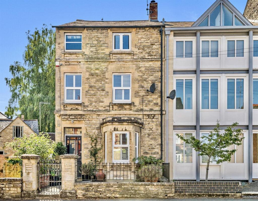 Main image of property: Central Cirencester