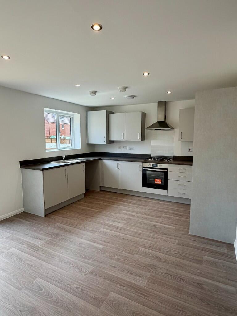 Main image of property: HOPFIELDS,
Leadon Way,
Ledbury,
HR8 2WF
