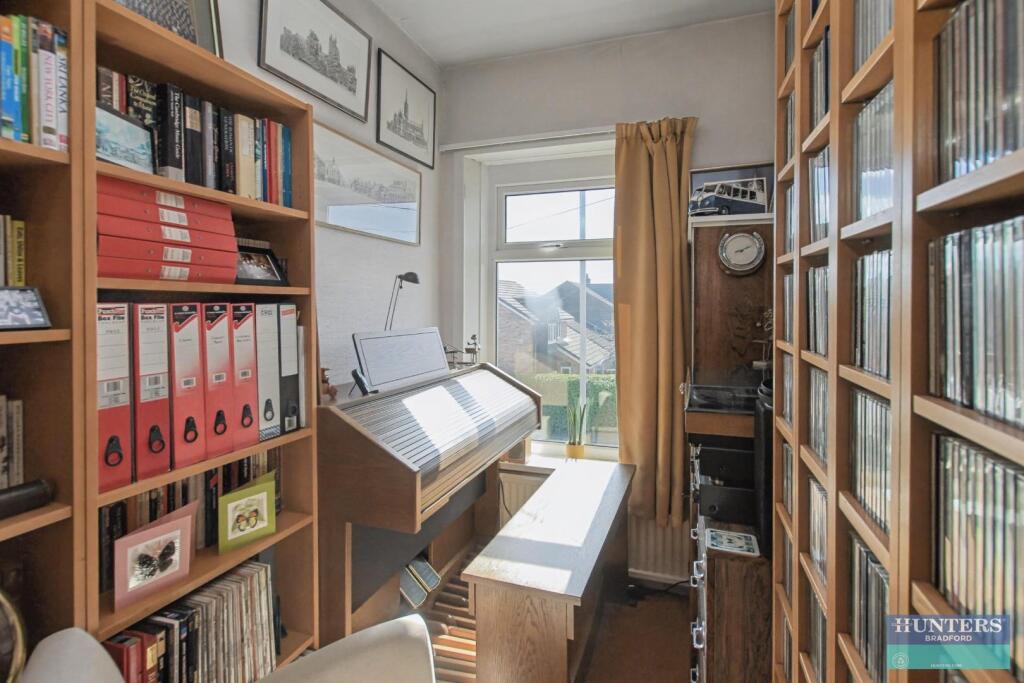 Additional image 21 of Abb Scott Lane Low Moor, Bradford, BD12 0EN