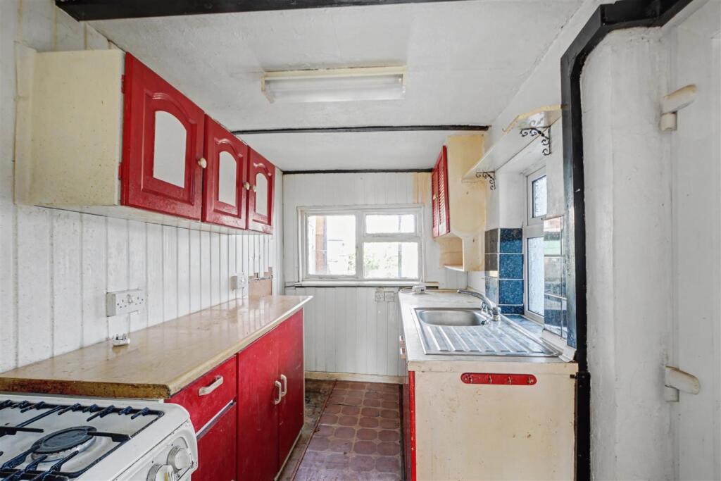 House in Nottingham, Toton - More