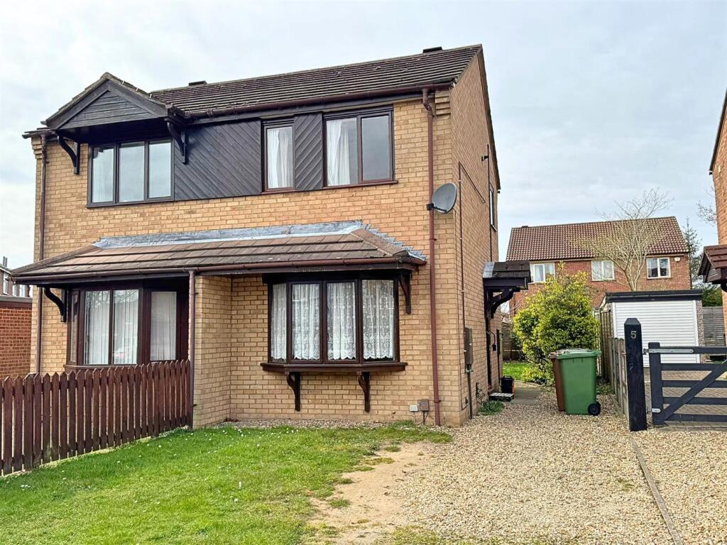 Main image of property: Binbrook Close, Lincoln LN6