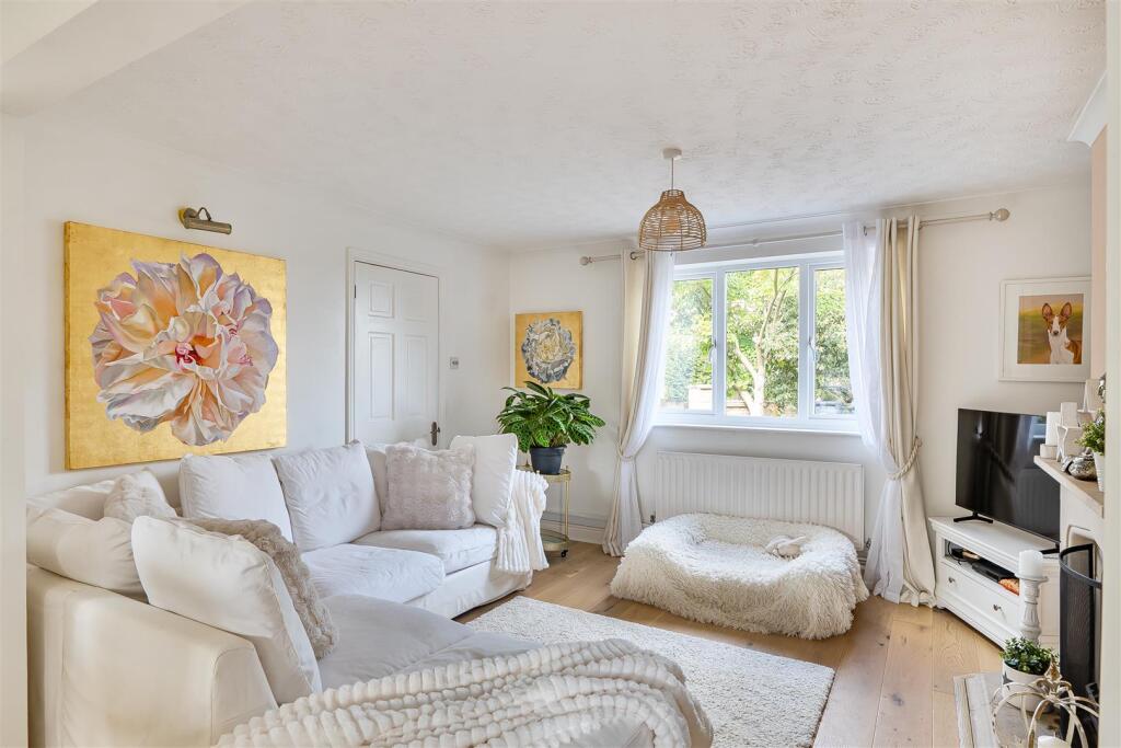 House in Swindon - View 4