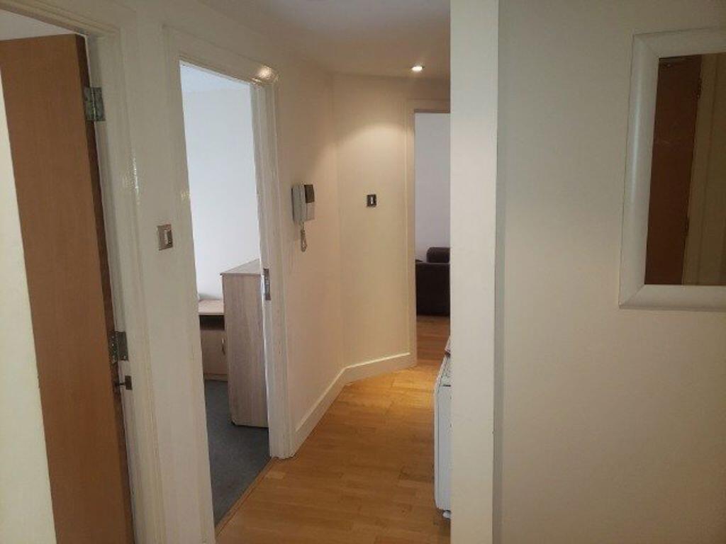 Apartment in Nottingham, Nottinghamshire - More