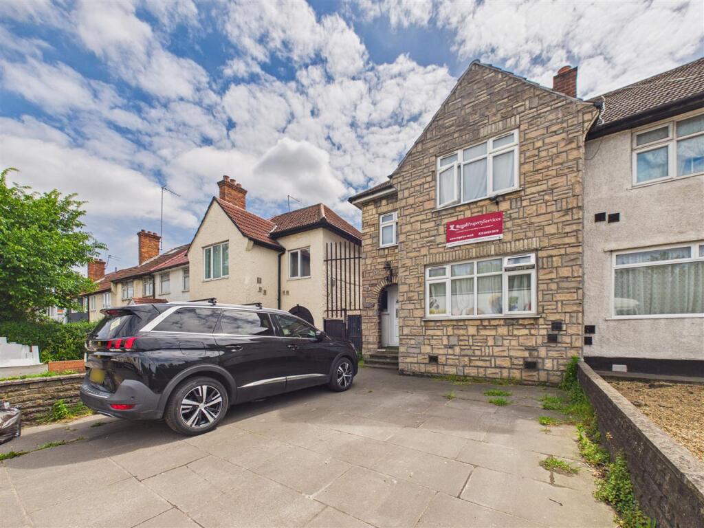 Main image of property: North Circular Road, London