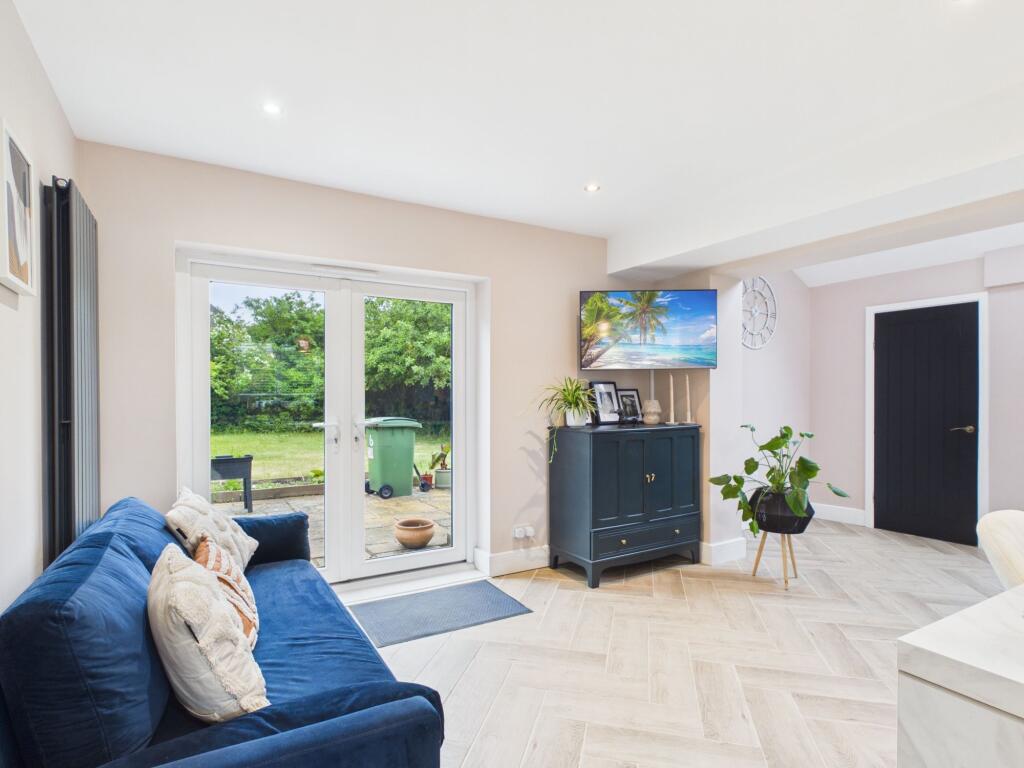 House in Stratfield Mortimer, West Berkshire - View 3