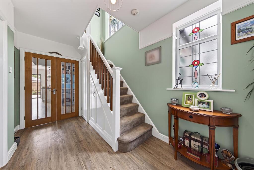House in Northampton, Wellingborough - View 4