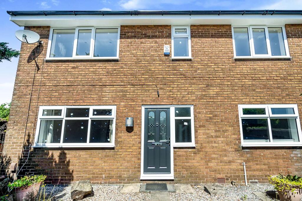 Main image of property: Longcauseway, Farnworth, Bolton, Greater Manchester, BL4