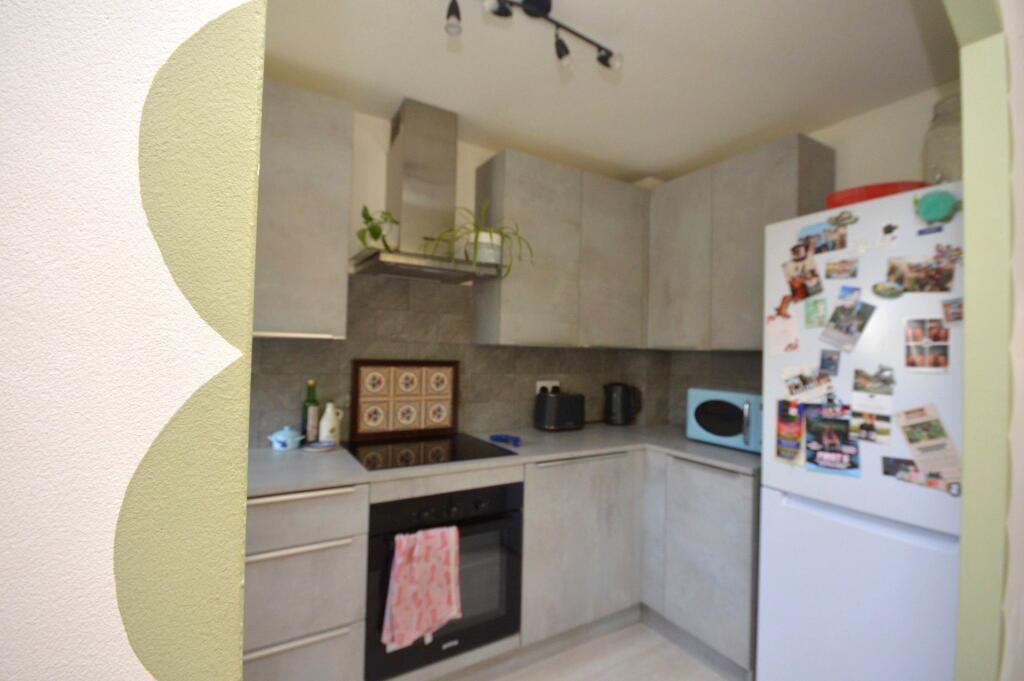 House in Exeter - View 4